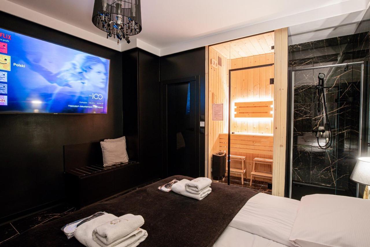 Jacuzzi Glass-House Central Station Cracovie Extérieur photo