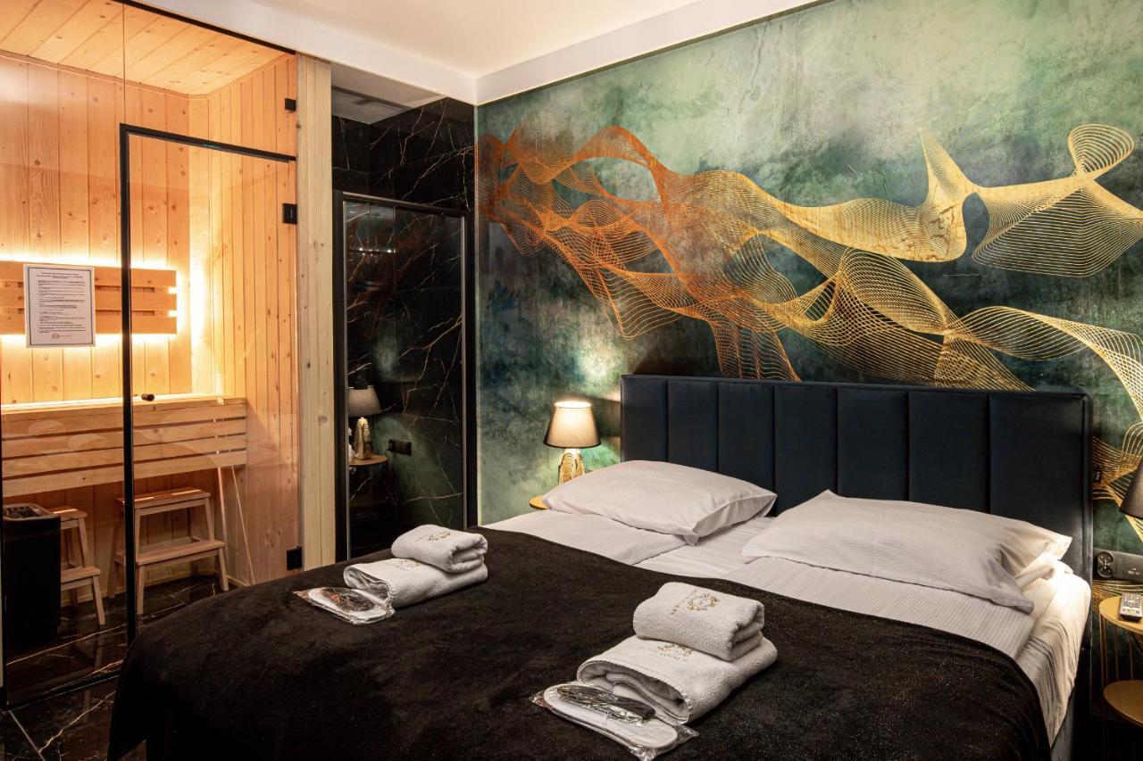Jacuzzi Glass-House Central Station Cracovie Extérieur photo